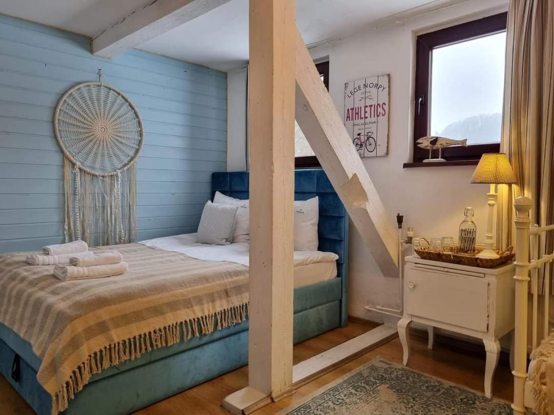 Fregata Bed & Breakfast Zagorze Slaskie Ngoại thất bức ảnh